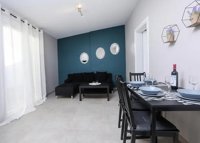 Casa Di Nina * イプソス