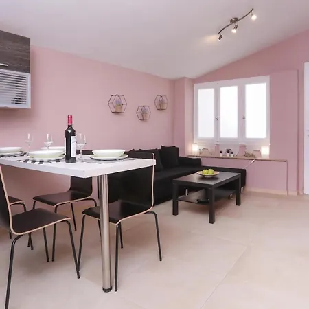 Casa Di Nina Nyaraló *